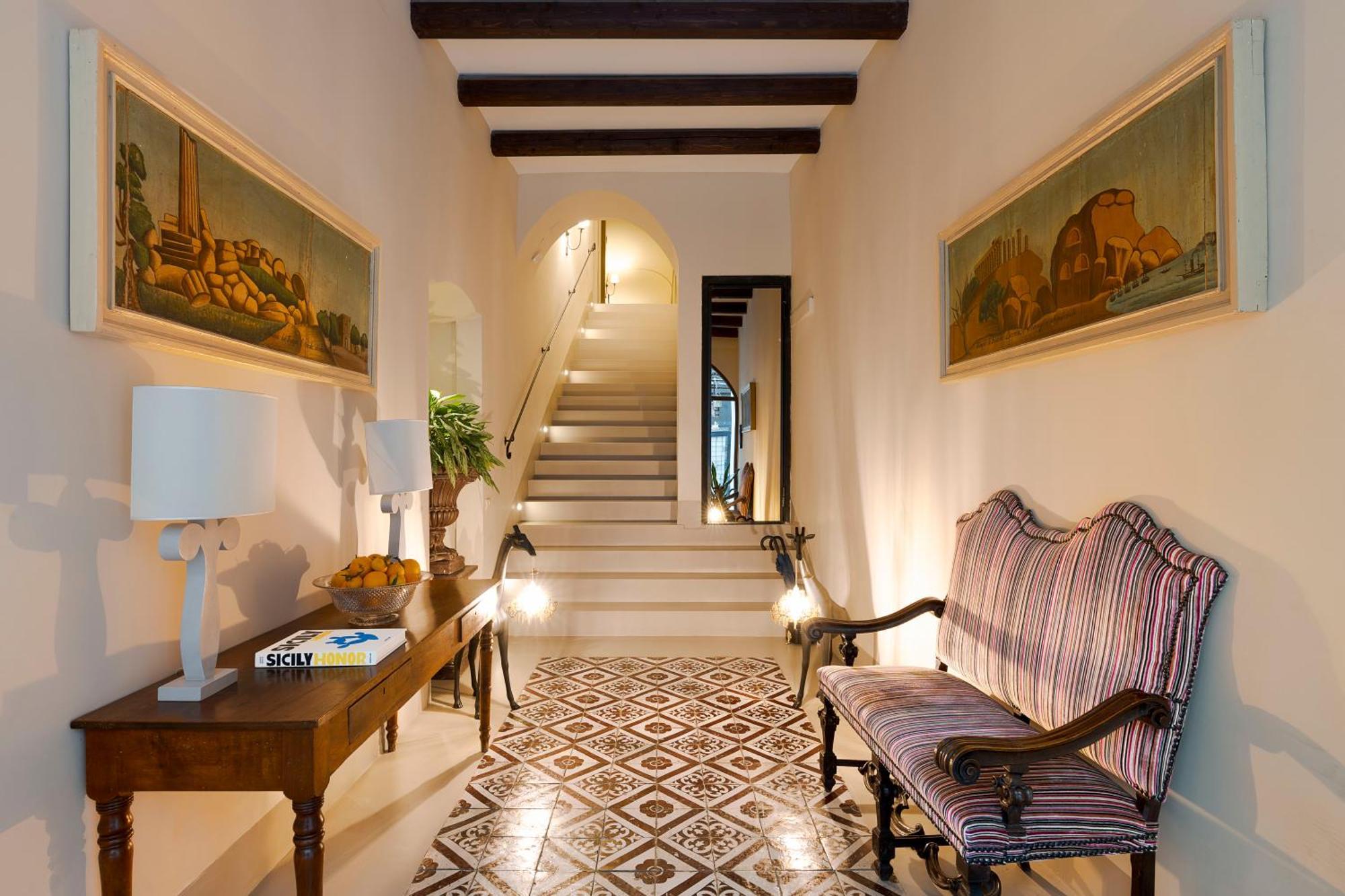 Palazzo Arone Dei Baroni Di Valentino Hotel Palermo Luaran gambar