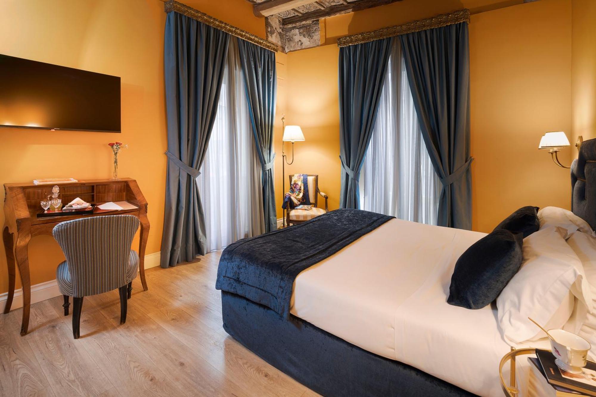 Palazzo Arone Dei Baroni Di Valentino Hotel Palermo Luaran gambar