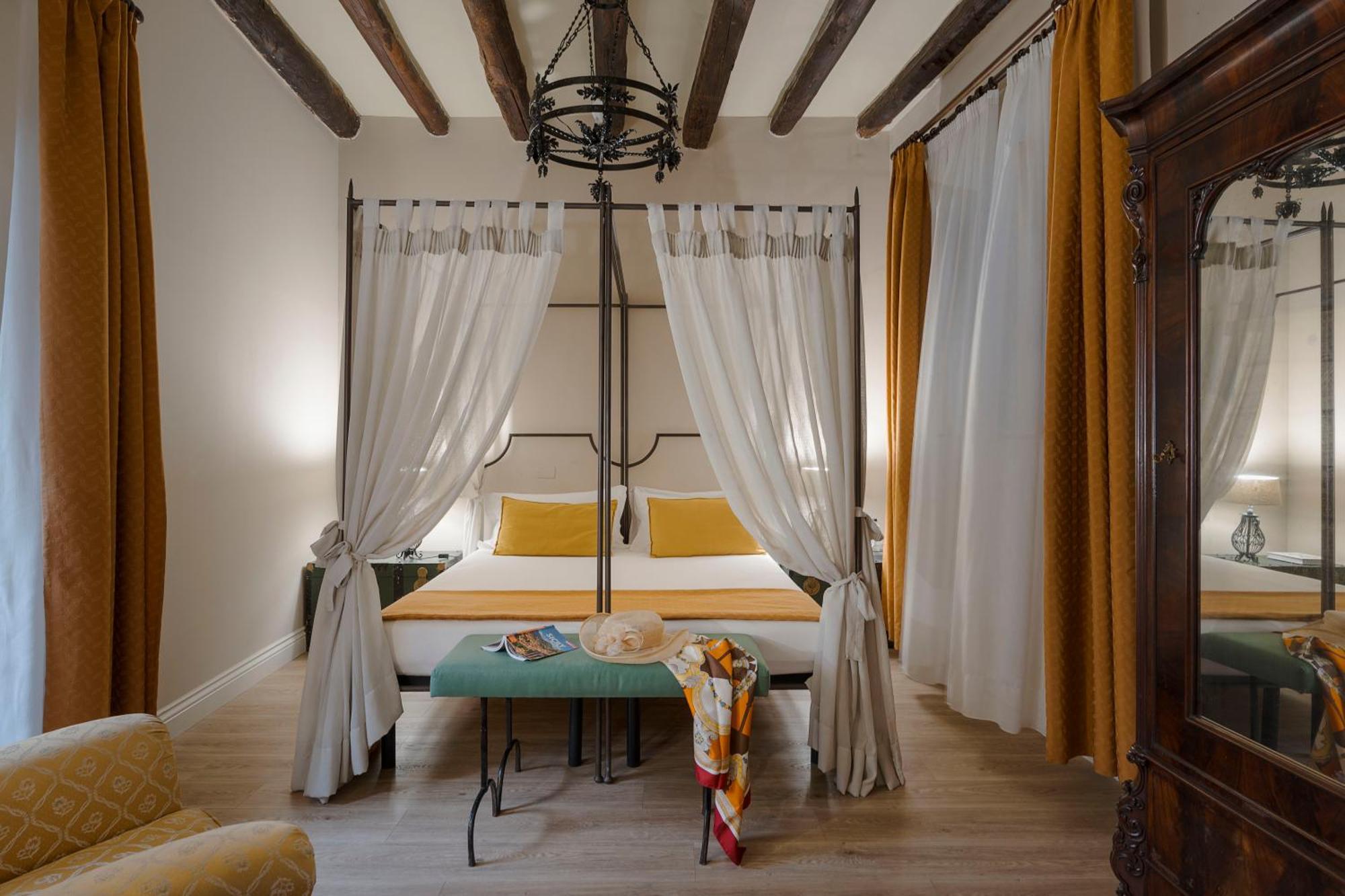 Palazzo Arone Dei Baroni Di Valentino Hotel Palermo Luaran gambar