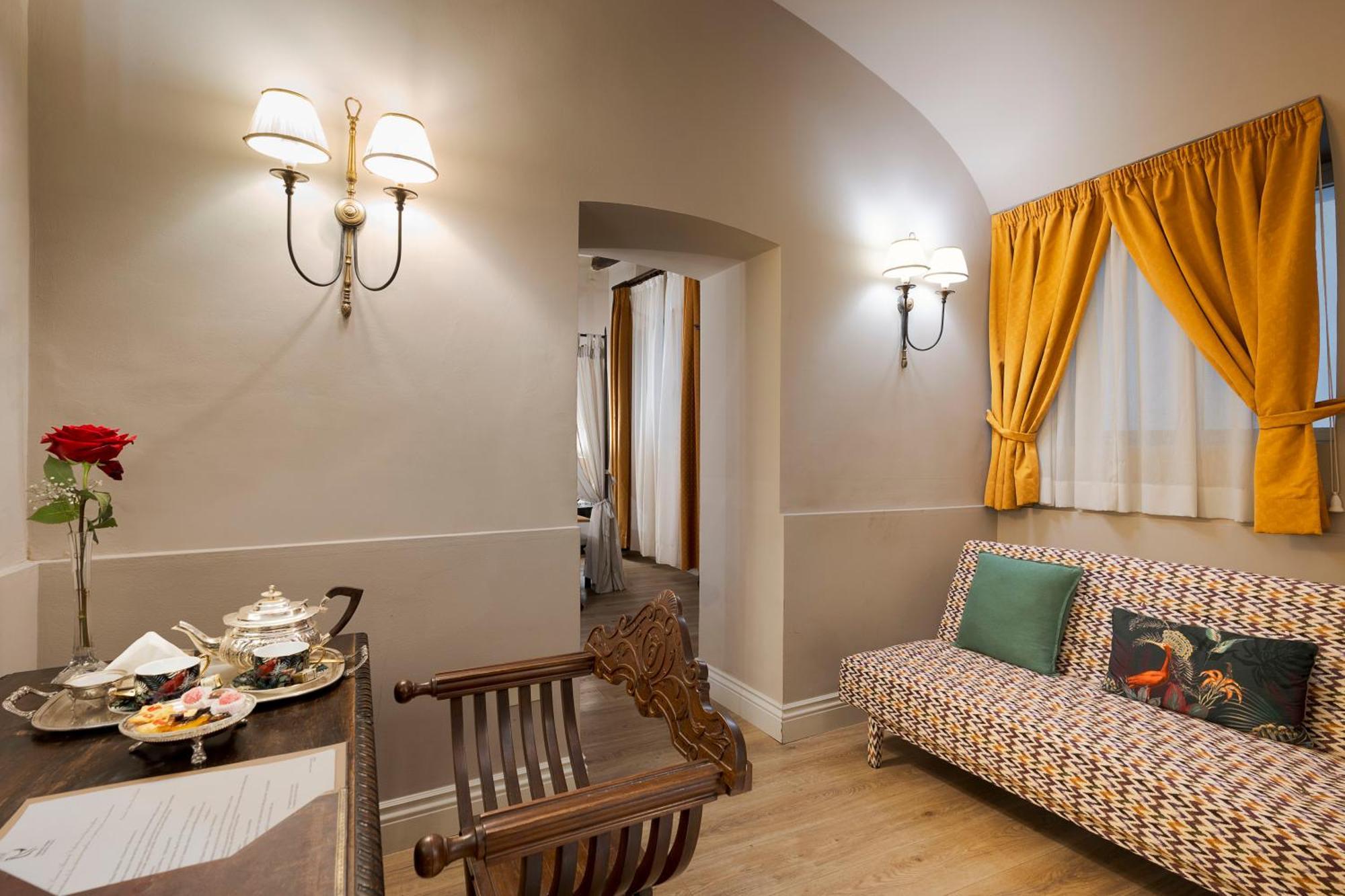 Palazzo Arone Dei Baroni Di Valentino Hotel Palermo Luaran gambar